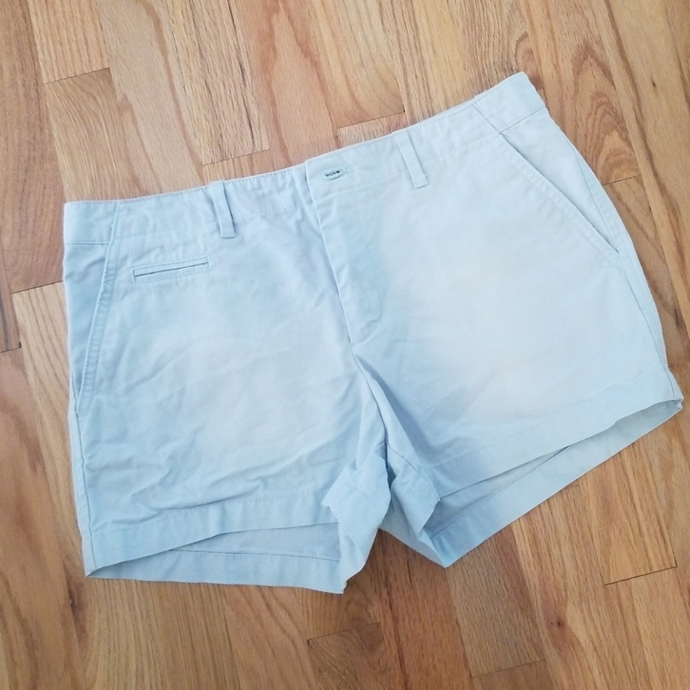 Gap shorts